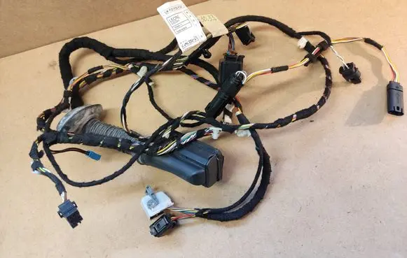 BMW 2 F22 F23 Front door wiring loom 19344411 9340990