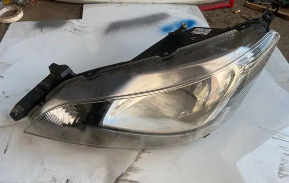 Nissan e-NV200 Headlight/headlamp 26060BJ10A 90007857 X11MHLLH
