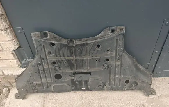 KIA Niro Engine splash shield/under tray 84292A0000