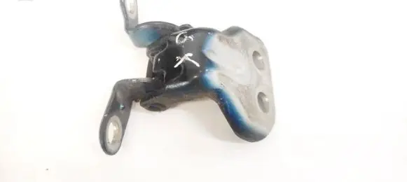 Mazda 2 Rear door lower hinge