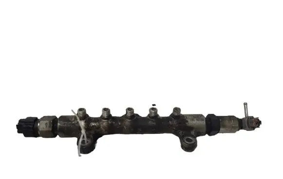 Toyota Avensis T250 Fuel main line pipe 0621 10G00188 8945860010