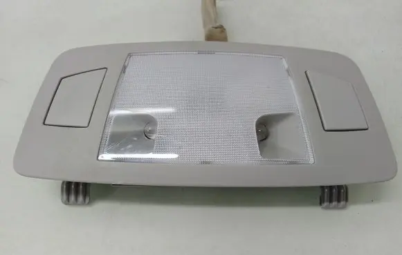 Lexus RX 450H Rear seat light