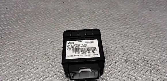 KIA Sportage AUX in-socket connector 961103W000WK