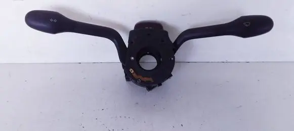 Volkswagen PASSAT B4 Wiper turn signal indicator stalk/switch