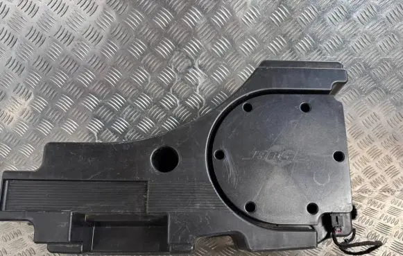 Audi SQ7 Subwoofer speaker 4M0035621A