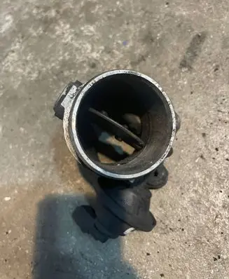 Audi A4 S4 B6 8E 8H Throttle valve 8D0145950D