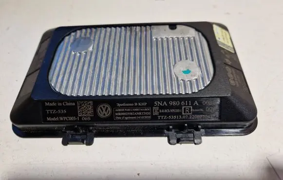 Volkswagen Taos Wireless charging module 5NA980611A