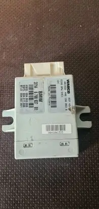 BMW 5 F10 F11 Air suspension control unit module (rear) 6798937 004011006 004002000