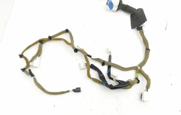 Mazda CX-7 Front door wiring loom EH7067190Z02