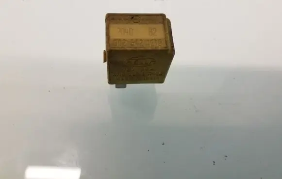 Mercedes-Benz C W203 Other relay 0025241219