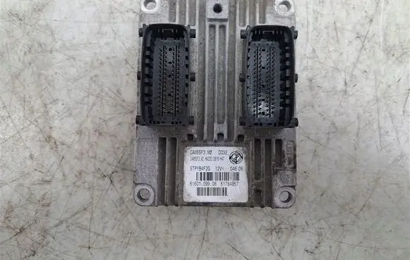 Fiat Grande Punto Engine control unit/module 51784957