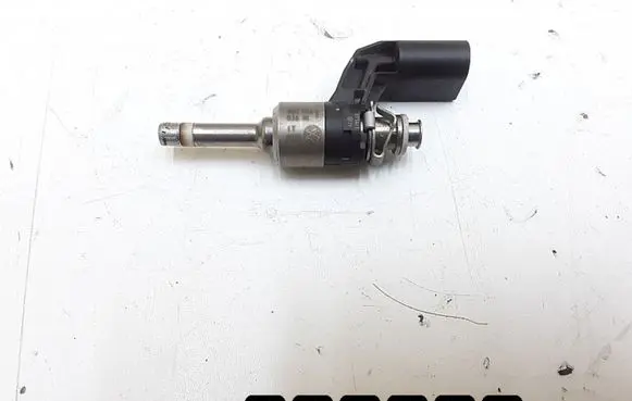 Audi A1 Fuel injector 1400TSI 03C906036M