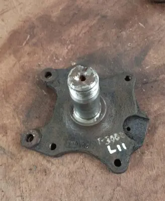 Peugeot 3008 I Rear wheel bearing hub 