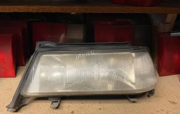 Lancia Thema Headlight/headlamp A7R0143641 0243640