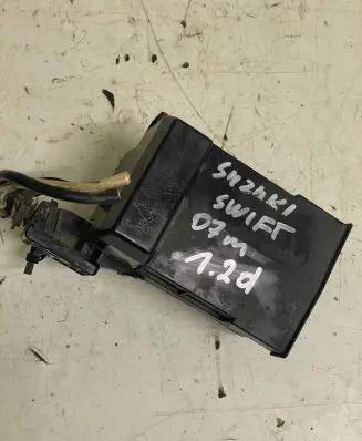 Suzuki Swift I Fuse box set PPT20 07719