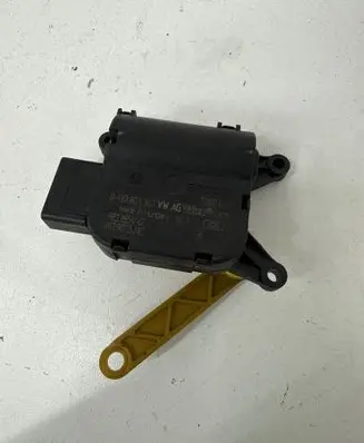 Audi A3 S3 8P Air flap motor/actuator 0132801342 1K2907511C 983385VG