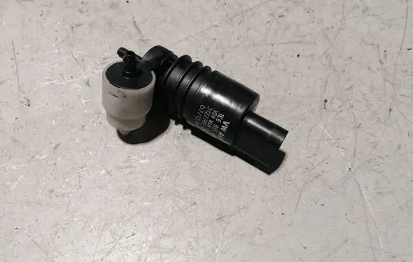 Porsche Cayenne (92A) Windscreen/windshield washer pump 1K6955651