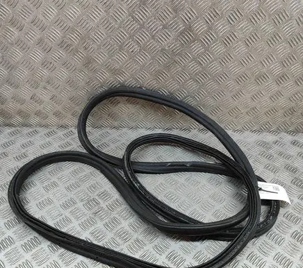 Volkswagen Arteon Trunk rubber seal (body) 3G8827705