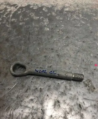Mercedes-Benz E W212 Towing hook eye
