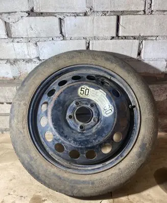 Volvo V70 R17 spare wheel 9209872