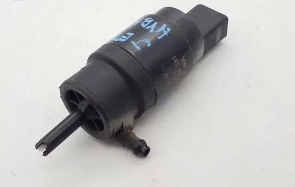 Windscreen/windshield washer pump