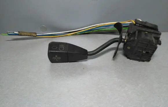 BMW 5 E34 Indicator stalk 83506904 8350690