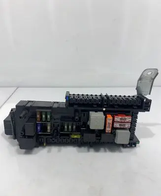 Mercedes-Benz C W204 Fuse module 5DK00922580