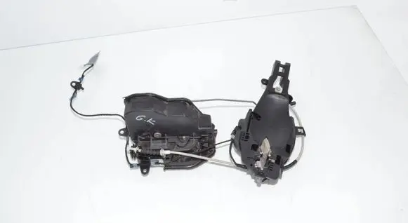 BMW X3 F25 Rear door lock 7318417 51227318417 7202147