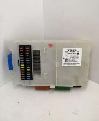 Volvo S80 Comfort/convenience module 30765876 30765876AC