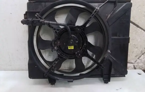 Hyundai Getz Electric radiator cooling fan 3A2353B