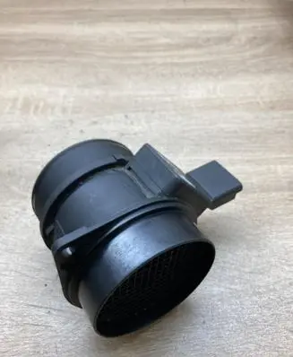 Citroen C5 Mass air flow meter 5WK9628