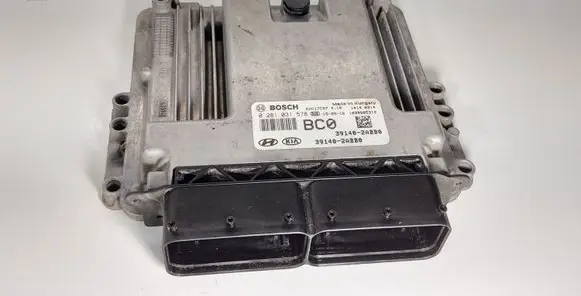 Hyundai Tucson TL Engine control unit/module 0281301578 391402ABB0