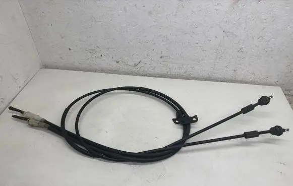 Volvo XC90 Handbrake/parking brake wiring cable 