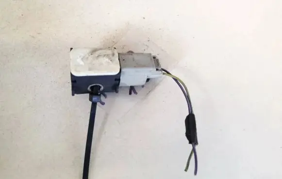 Ford Mondeo MK IV Airbag deployment crash/impact sensor 3m5t14b342ab 3m5t-14b342-ab