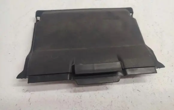Ford Focus Battery box tray AM51-10A659-BB