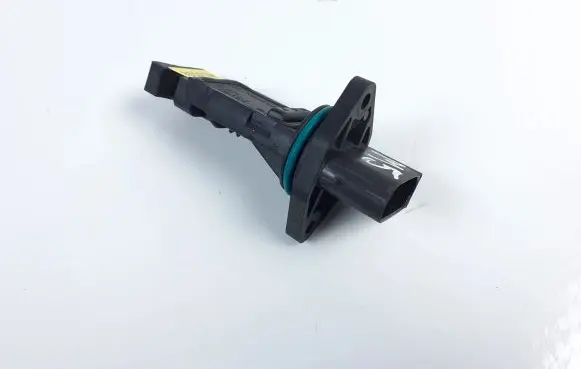 BMW M5 Mass air flow meter 7830359 KL5398