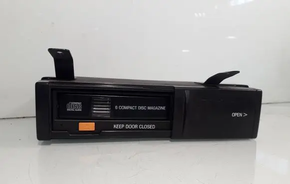 Ford Galaxy CD/DVD changer 95VW18C849BA