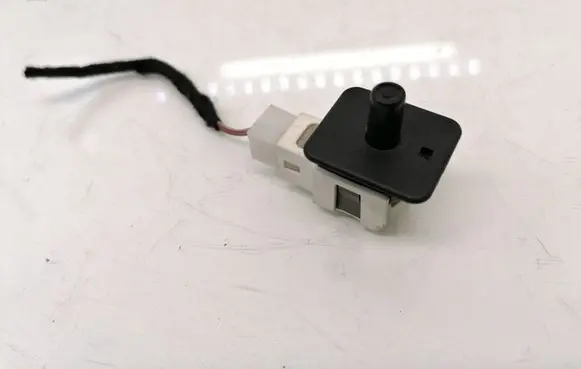 Mercedes-Benz S W220 Front door sensor 2028209410 30011501