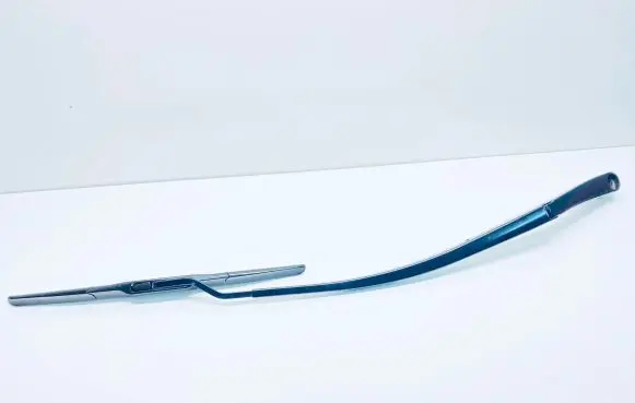 Windshield/front glass wiper blade