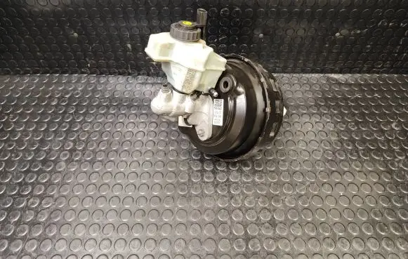 Seat Alhambra (Mk2) Brake booster 7N2614105