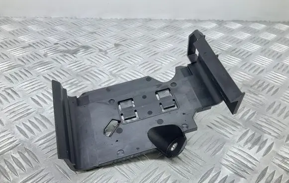 Skoda Octavia Mk3 (5E) Engine control unit holder 5Q0906507C