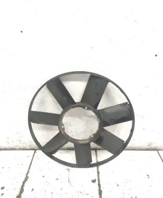 BMW 5 E39 Fan impeller 2243303