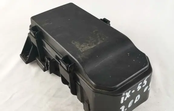 Hyundai ix 55 Fuse box set 5885
