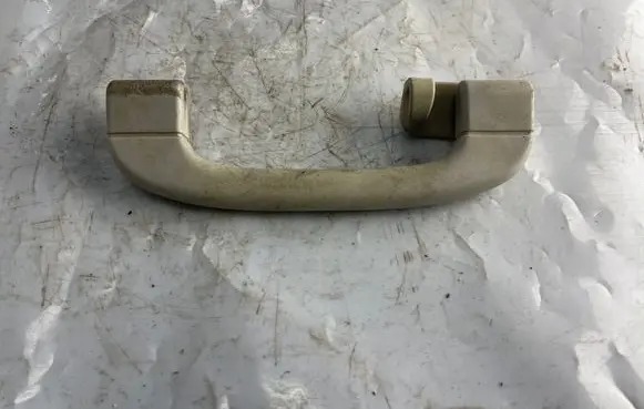 BMW 5 E39 Rear interior roof grab handle 8235578 8227593