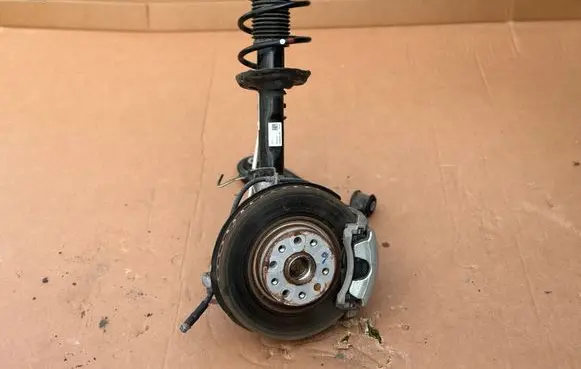 Audi Q3 F3 Front wheel hub spindle knuckle 5Q0407258A