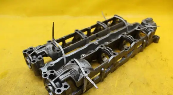 Mercedes-Benz E W213 Camshaft holder A6540502500