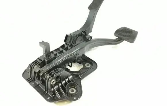 Chrysler Pacifica Brake pedal 04581677AB