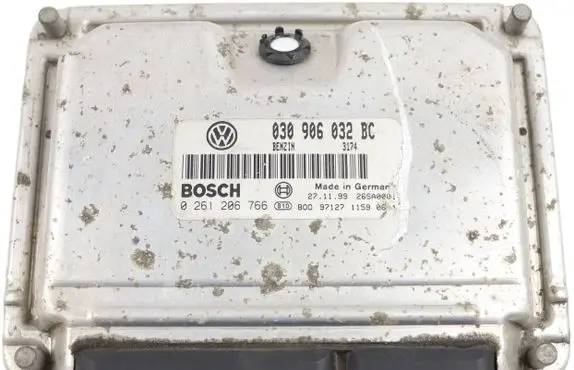 Volkswagen Polo III 6N 6N2 6NF Engine control unit/module 030906032BC 0261206766 26SA0003