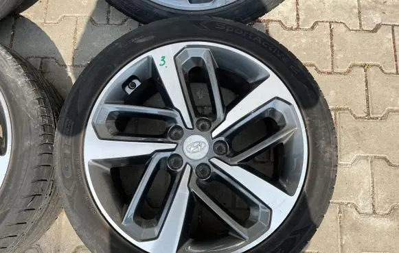 Hyundai Kona I R18 alloy rim PU18619