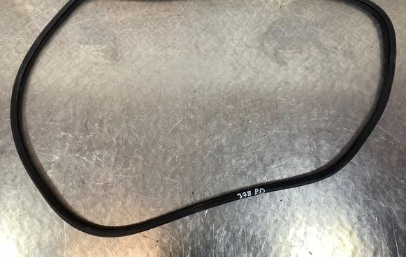 Front door rubber seal